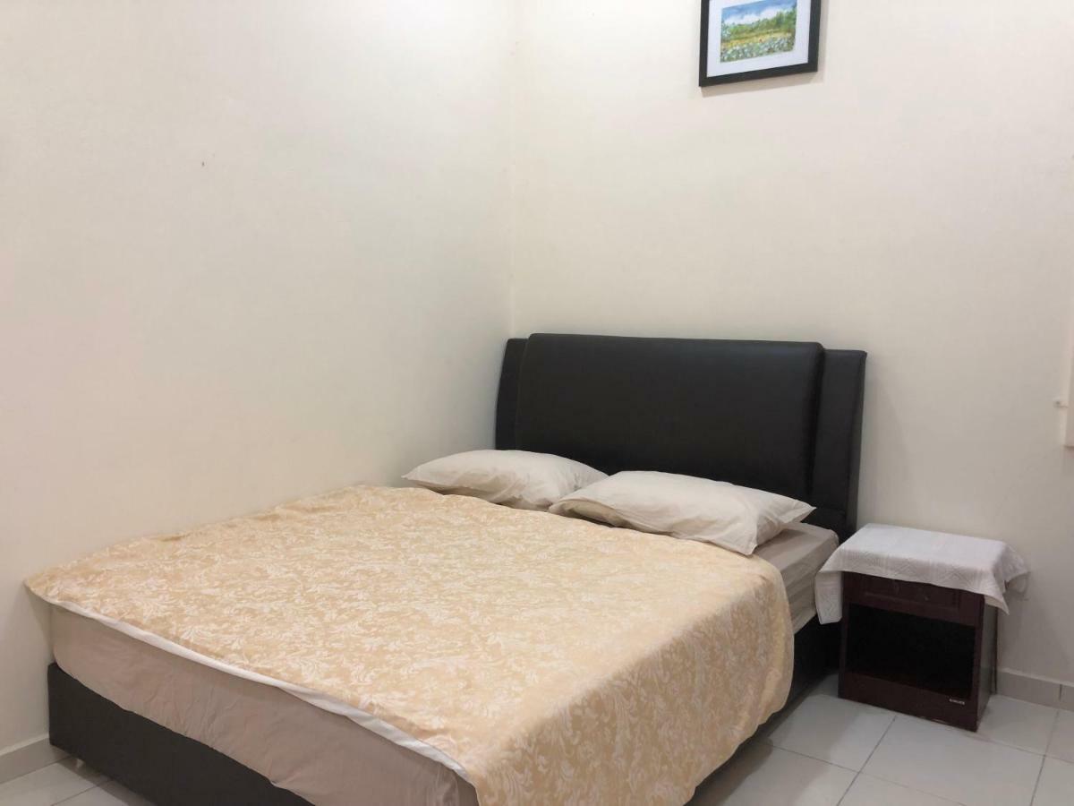 Magnolia 1 Homestay Kampung Kuala Besut Bagian luar foto