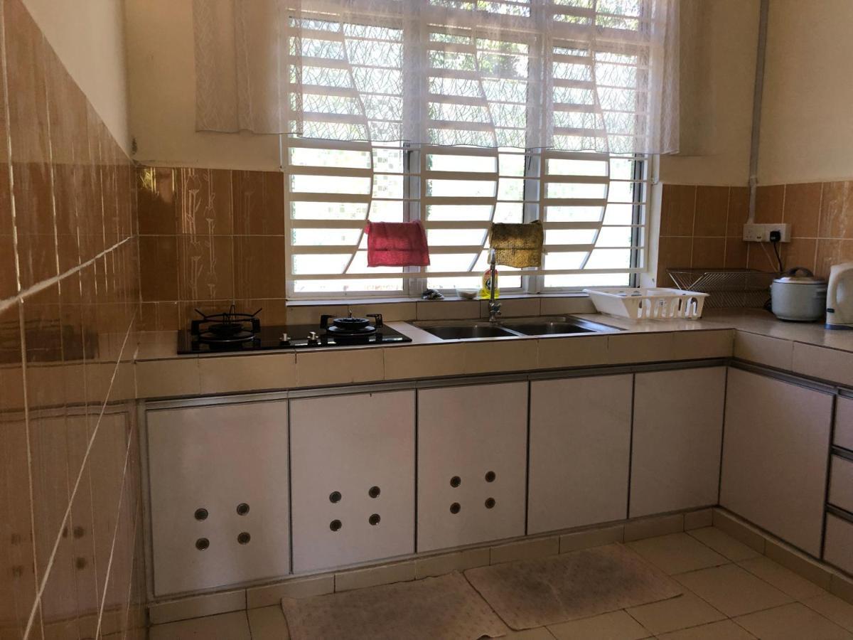 Magnolia 1 Homestay Kampung Kuala Besut Bagian luar foto