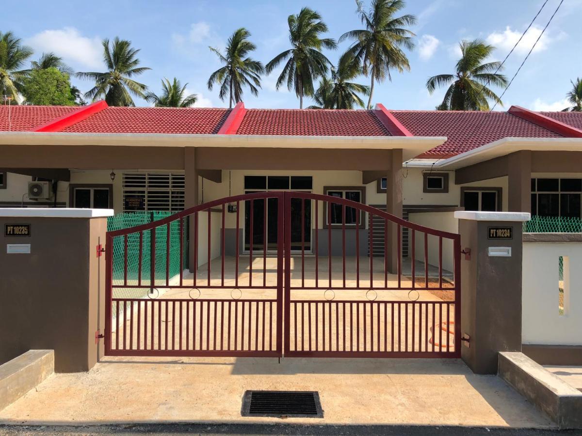 Magnolia 1 Homestay Kampung Kuala Besut Bagian luar foto
